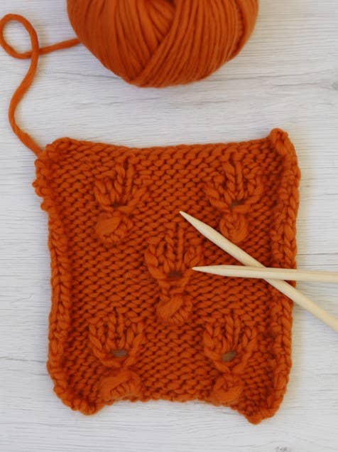 PRINTED PIUMA 100g yarns - 100% extrafine merino wool